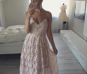 A-line Red V Neck Lace Short Prom Dress Homecoming Dress